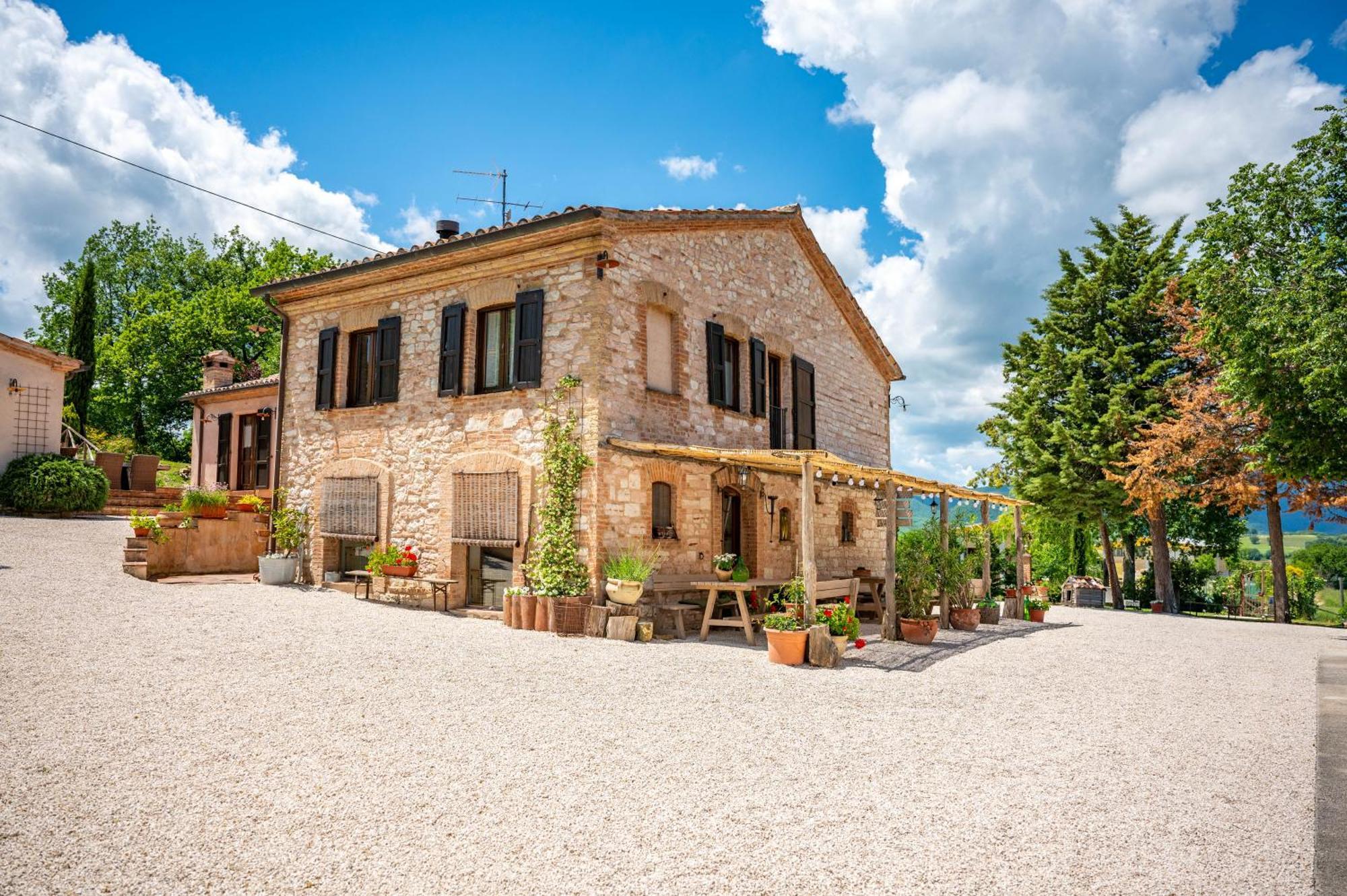 Agriturismo Il Castellaro Sassoferrato Dış mekan fotoğraf
